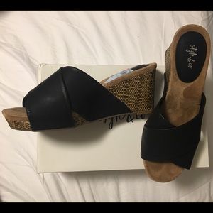 Jilleep black wedge sandals